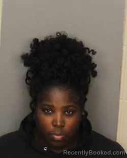 Mugshot of SHAVONNE YVETTE MERRITT
