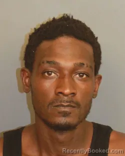 Mugshot of TADARRIUS MONTEZ WINSTON