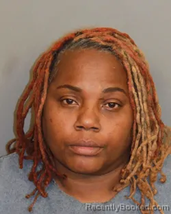 Mugshot of LAVERN NICOLE THOMAS
