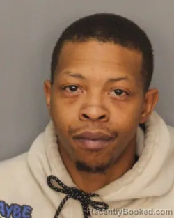 Mugshot of DEAVEON ARQUEZ HOOD