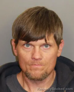 Mugshot of TRAVIS EUGENE PURSER