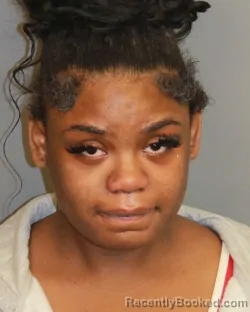 Mugshot of LAWRENCIA JADE SIMS