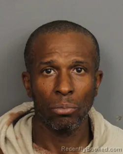 Mugshot of DAMON DEONTAN MOON