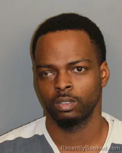 Mugshot of JAYLON DESHAWN HOUSTON