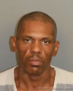 Mugshot of BERNARD Junior CHRISTIAN