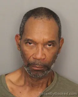 Mugshot of FREDERICK TYRONE HOLLIS