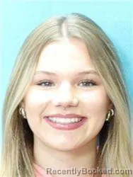 Mugshot of MAEBREE ROBIN GULLEDGE