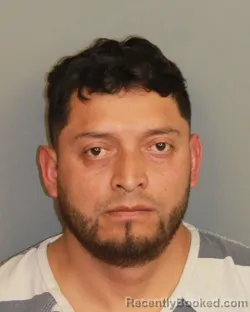 Mugshot of FRANSISCO CRUZ