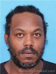 Mugshot of MONTAVIA L LAMBERT