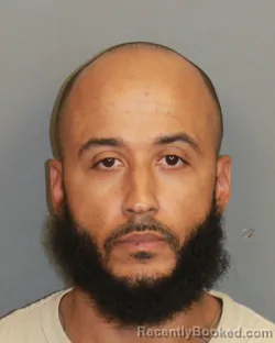 Mugshot of DARRIN DAVON ZACKERY