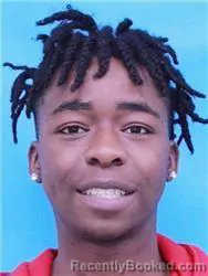 Mugshot of LADERRIC DEMONTE ISOM booked in Jefferson County, Alabama on March 30, 2026