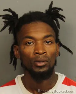 Mugshot of CARLOS DENARD ALFORD booked in Jefferson County, Alabama on March 31, 2026