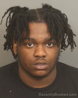 Mugshot of EZRA DEAUNTIZE SMITH booked in Jefferson County, Alabama on April 2, 2026