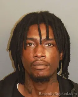 Mugshot of DACARIUS MARTREZ MASON booked in Jefferson County, Alabama on April 29, 2026