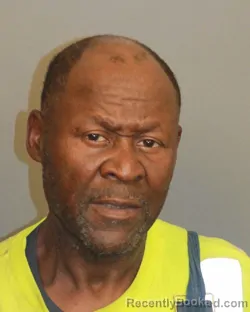 Mugshot of ROBERT LEE DAVIS booked in Jefferson County, Alabama on April 29, 2026