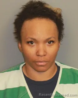 Mugshot of TARKELYIA DESHA SMITH booked in Jefferson County, Alabama on May 10, 2026