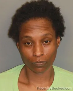Mugshot of MARY MARKESHA LEE booked in Jefferson County, Alabama on May 13, 2026