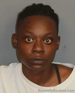 Mugshot of DESTINY TRANEICE DAVIS booked in Jefferson County, Alabama on May 21, 2026