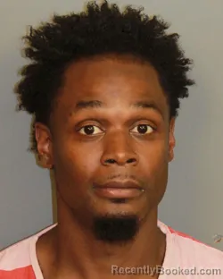 Mugshot of IYON DEELDRICK BRAGGS booked in Jefferson County, Alabama on June 10, 2026