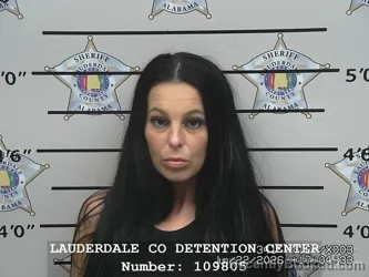 Mugshot of KAYLA DANIELLE THREET booked in Lauderdale County, Alabama on June 22, 2026