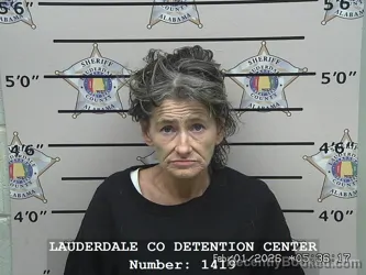 Mugshot of MCKALA DEONNA HINDS
