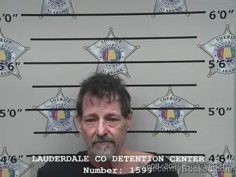 Mugshot of JAMES DAVID HOLLAND