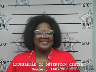 Mugshot of JUSTICE DANIELLE BEAN booked in Lauderdale County, Alabama on April 22, 2026