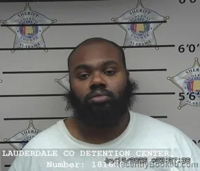 Mugshot of RODDRECUZ CARLOS WINSTON