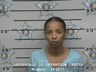 Mugshot of KMAURI ASHAWN RANDLE