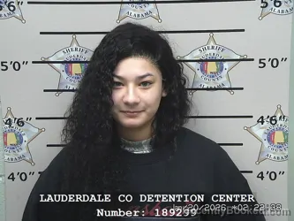 Mugshot of MELEIGHA RENAY HAYS