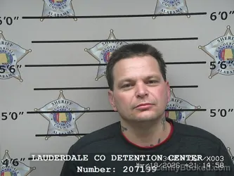 Mugshot of STEVEN BRADLEY DAVIS