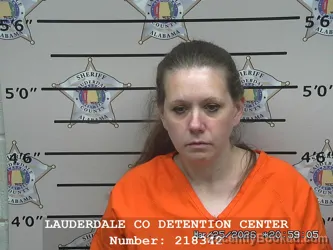 Mugshot of JONI RENEE CUMMINGS