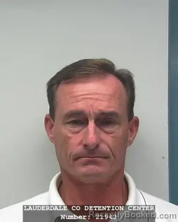 Mugshot of ROGER KEITH HENSON booked in Lauderdale County, Alabama on May 17, 2026