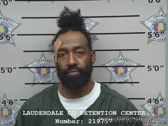 Mugshot of CHRISTOPHER BAKER