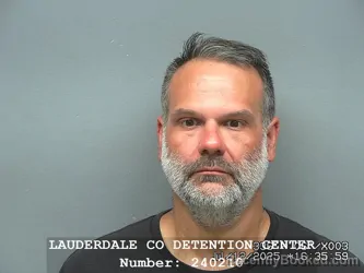Mugshot of MATTHEW WAYNE ROE booked in Lauderdale County, Alabama on June 21, 2026
