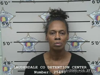 Mugshot of LAMONICA JENECE THOMPSON booked in Lauderdale County, Alabama on April 16, 2026