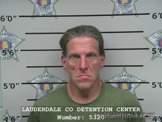 Mugshot of ROGER CARLOS HOUSE