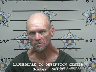 Mugshot of LAURY KING WEAVER