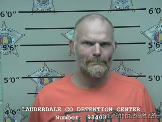 Mugshot of THOMAS HAROLD BOND