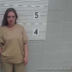 Mugshot of SUMMER COURTNEY CAMPBELL