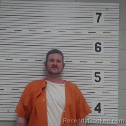 Mugshot of BLAKE HENRY HOKETT