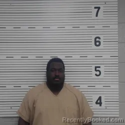 Mugshot of LAVARES DEWAYNE JR HOWARD booked in Lawrence County, Alabama on May 4, 2026