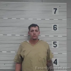 Mugshot of JEREMY MICHAEL LEMMOND