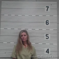 Mugshot of HANNAH ELIZABETH QUARLES