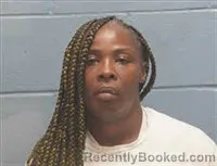 Mugshot of NICKIE TONDIKA AVERY booked in Lee County, Alabama on July 3, 2026