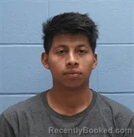 Mugshot of OSCAR CHAVEZ- PEREZ
