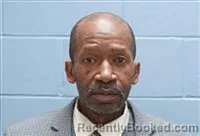 Mugshot of ALPHONZO PEARSON booked in Lee County, Alabama on April 5, 2026