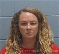Mugshot of AGGIE KALYN HUNT booked in Lee County, Alabama on May 25, 2026
