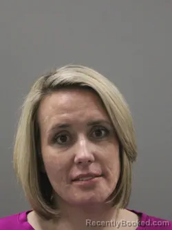 Mugshot of KELLY MARIE HOGUE