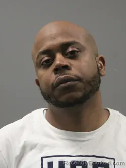 Mugshot of JENAURUS RASHAWN ALMOND